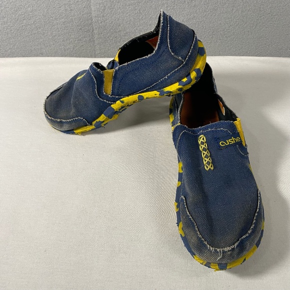 Cushe Slipper Slip On Blue Yellow Camo Casual Canvas Shoes Youth Size 4 - Picture 1 of 10